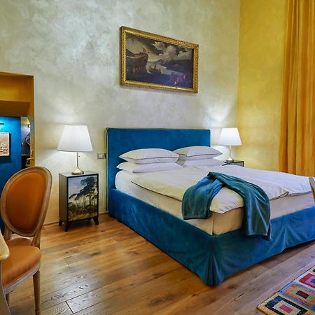 Bed and Breakfast Palazzo Di Alcina - Residenza D'Epoca - Luxury- Болонья Экстерьер фото