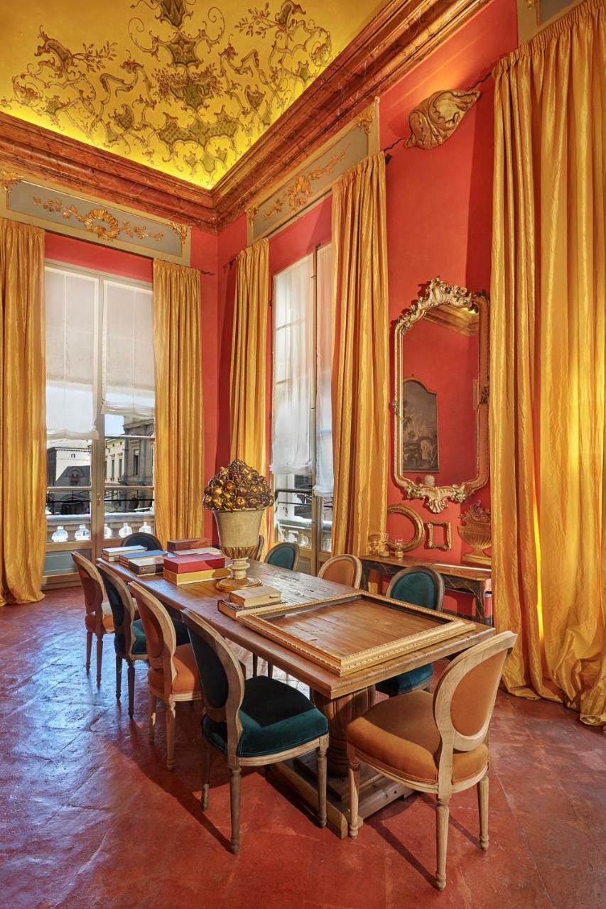 Bed and Breakfast Palazzo Di Alcina - Residenza D'Epoca - Luxury- Болонья Экстерьер фото