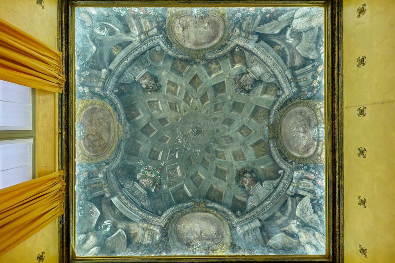 Bed and Breakfast Palazzo Di Alcina - Residenza D'Epoca - Luxury- Болонья Экстерьер фото